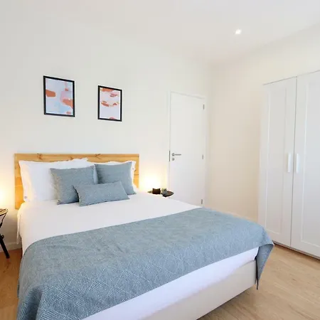 Hm - Living Batalha Square 2 * Porto