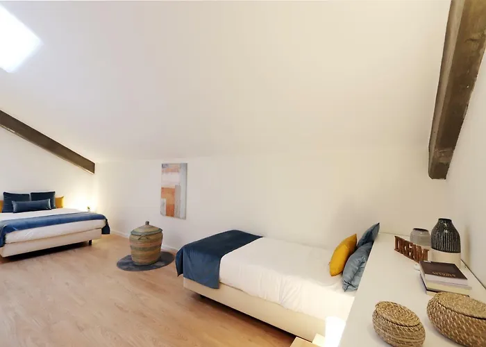 Hm - Living Batalha Square 2 * Porto