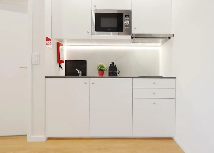 Hm - Living Batalha Square 2 * Porto